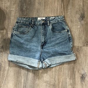 Light Wash High Straight Bermuda